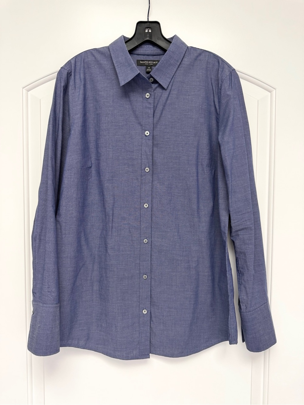 Banana Republic Riley Button-Up Shirt in Blue Size 12 VGUC